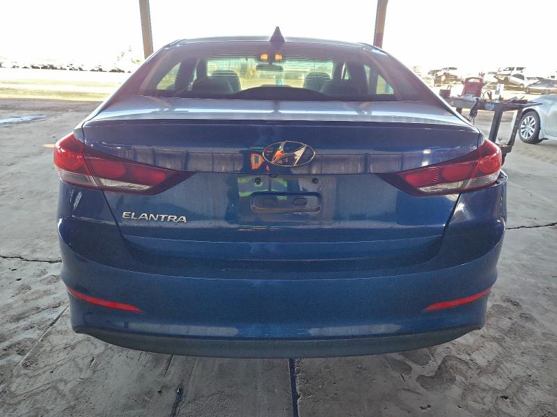 Фото 6 - HYUNDAI ELANTRA