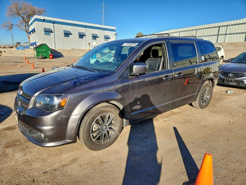 Фото 1 - DODGE CARAVAN