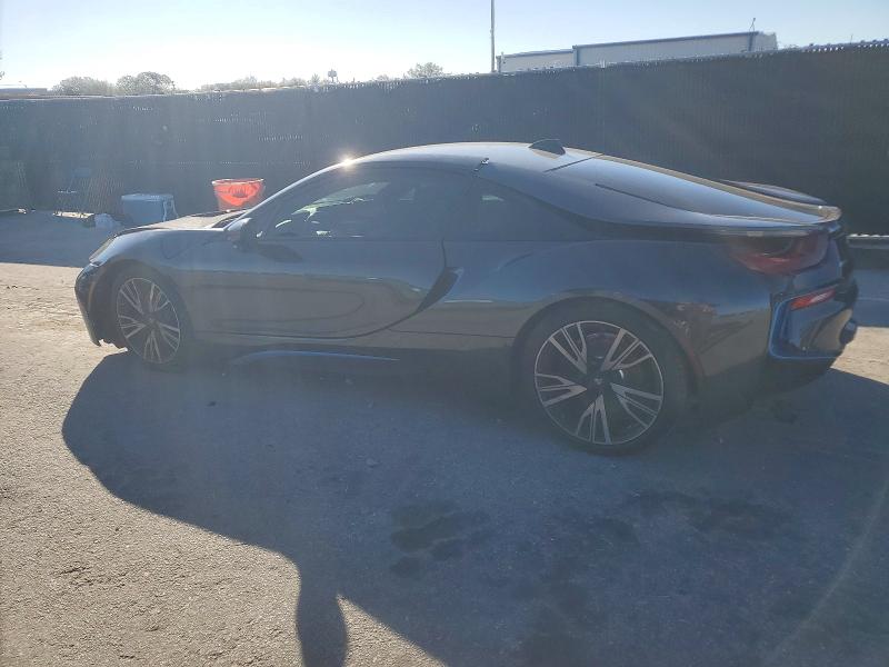 Фото 2 - BMW I SERIES