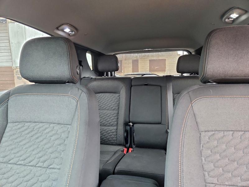 Фото 10 - CHEVROLET EQUINOX