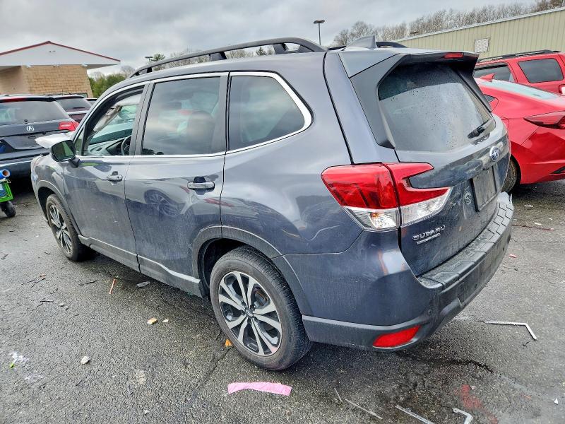 Фото 2 - SUBARU FORESTER