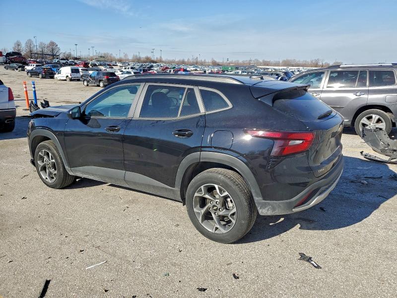 Фото 2 - CHEVROLET TRAX