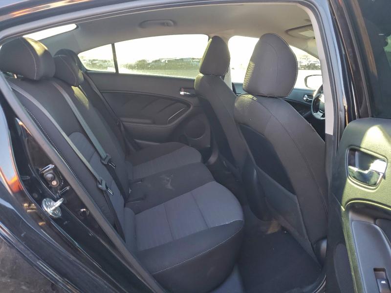 Фото 10 - KIA FORTE