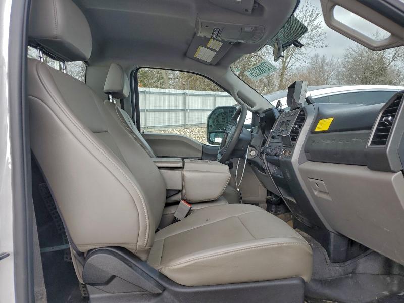 Фото 10 - FORD F350