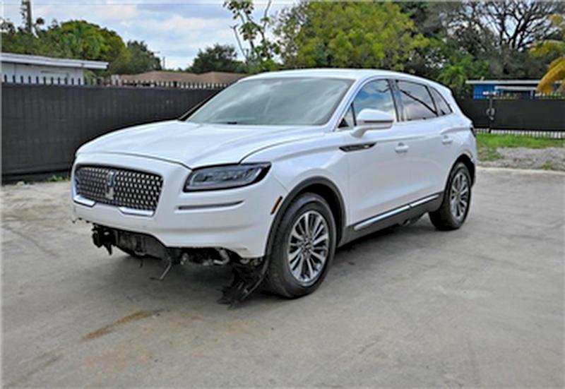 Фото 2 - LINCOLN NAUTILUS