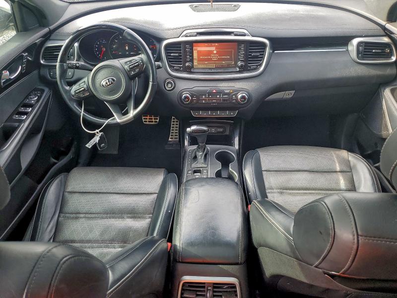 Фото 8 - KIA SORENTO