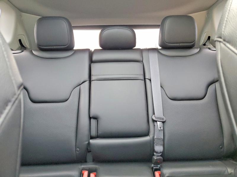 Фото 10 - JEEP COMPASS