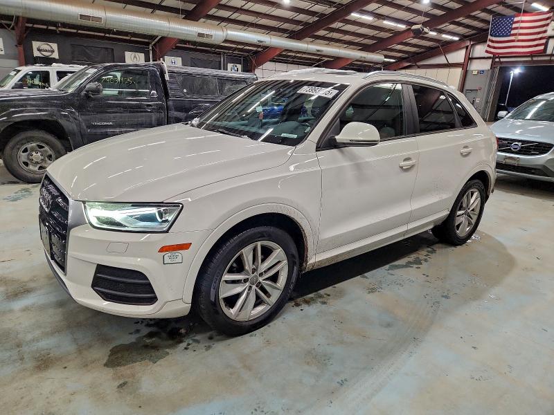 Фото 1 - AUDI Q3