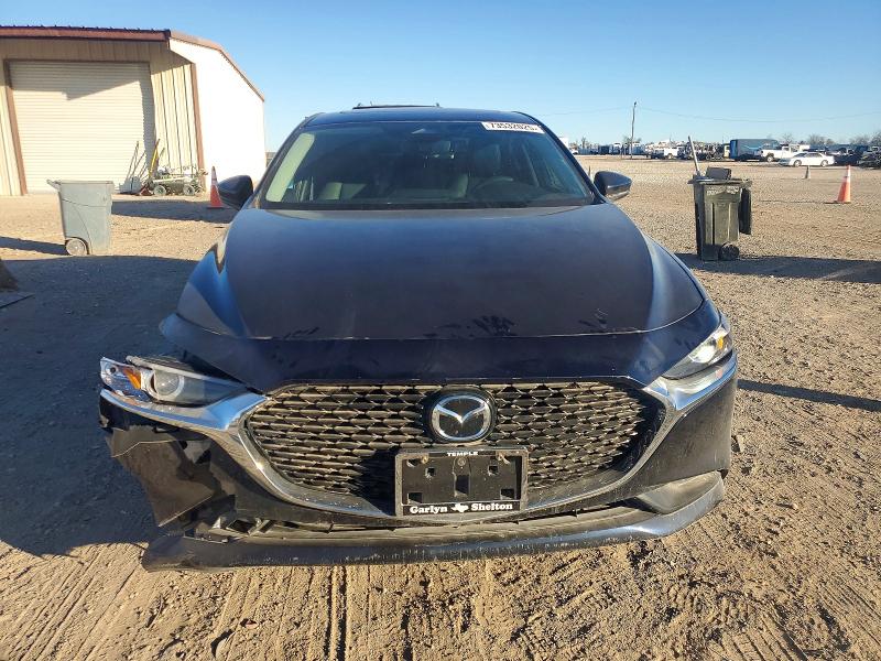 Фото 5 - MAZDA 3