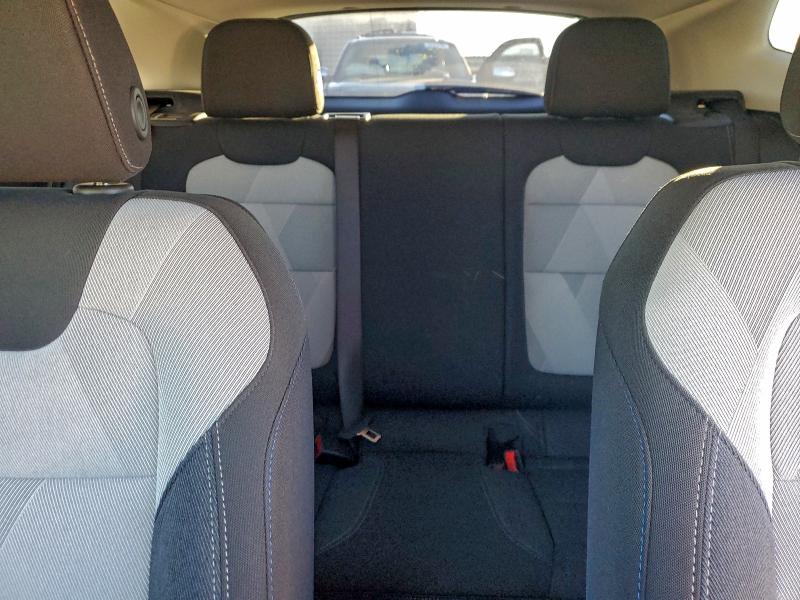 Фото 10 - CHEVROLET TRAX