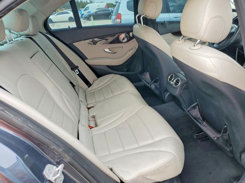 Фото 10 - MERCEDES-BENZ C-CLASS