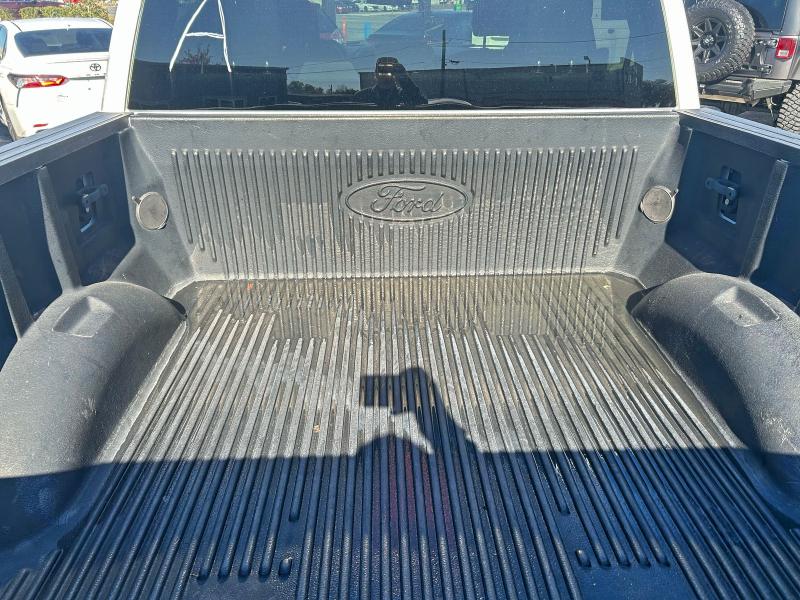 Фото 14 - FORD F-150