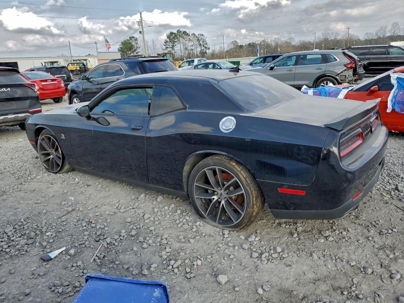 Фото 2 - DODGE CHALLENGER