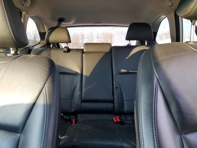 Фото 10 - SUBARU OUTBACK