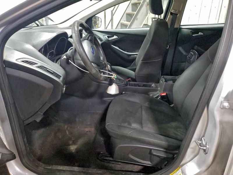 Фото 7 - FORD FOCUS