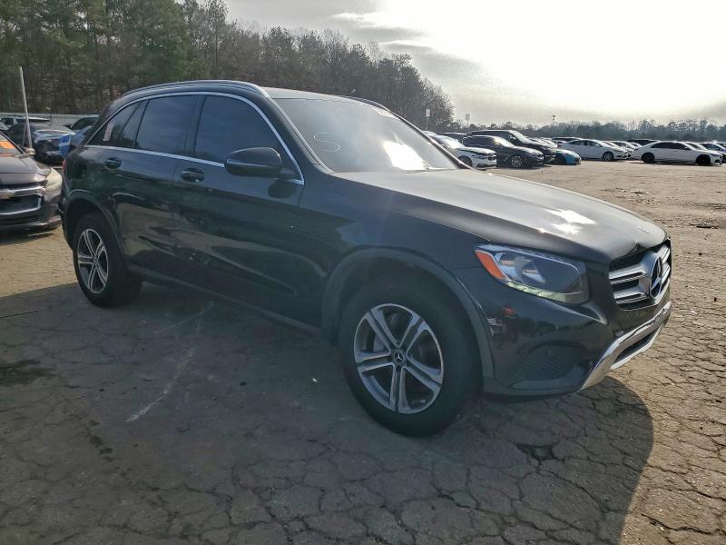 MERCEDES-BENZ GLC-CLASS 2019 VIN WDC0G4JB2KV137623