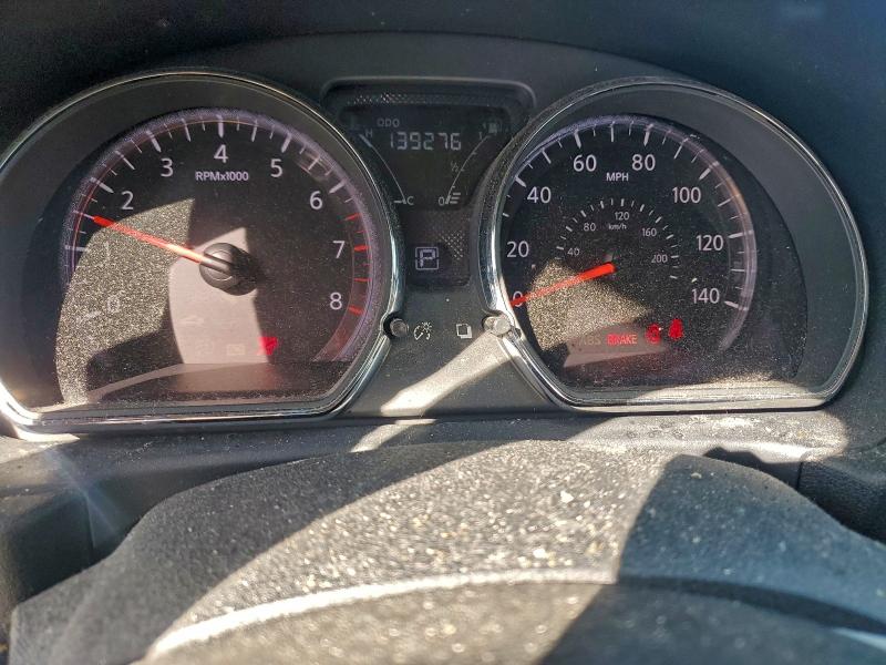 Фото 9 - NISSAN VERSA