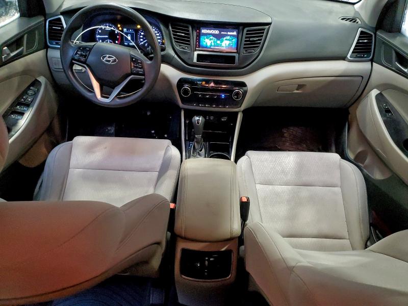 Фото 8 - HYUNDAI TUCSON