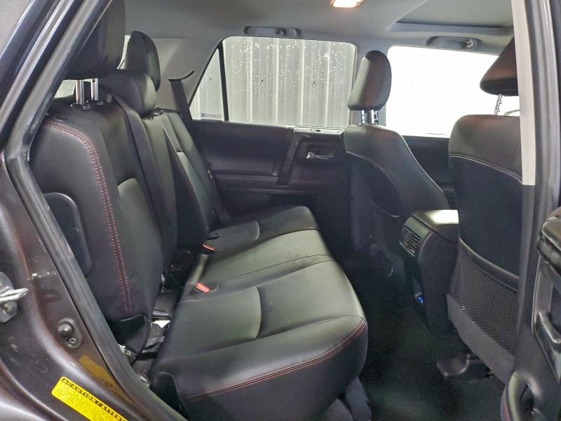 TOYOTA 4RUNNER SE 2023 VIN JTERU5JRXP6175803