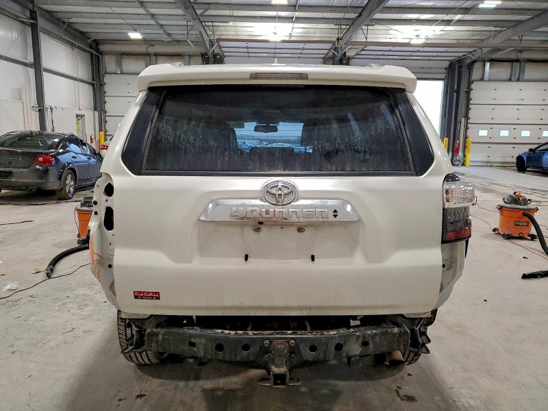 Фото 6 - TOYOTA 4RUNNER