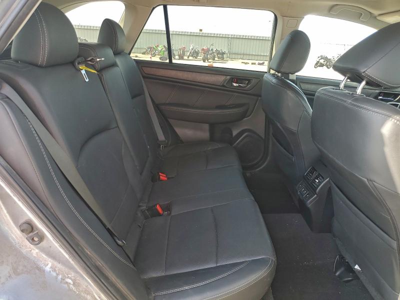 Фото 11 - SUBARU OUTBACK