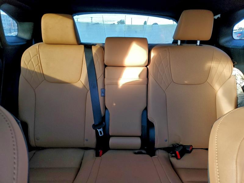 Фото 10 - LEXUS RX350