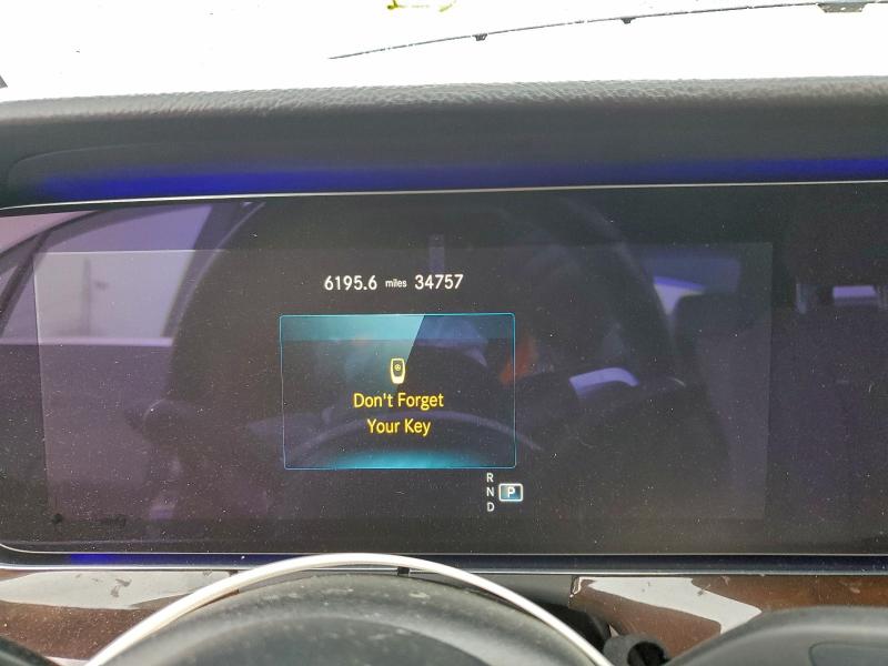 Фото 9 - MERCEDES-BENZ E-CLASS