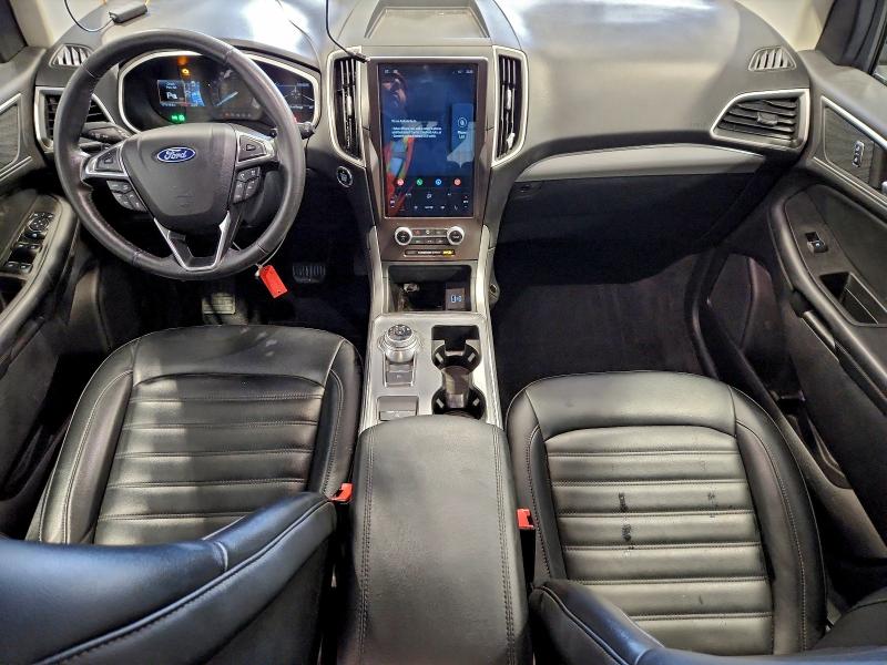 Фото 8 - FORD EDGE