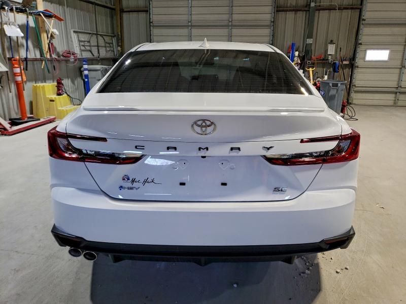 Фото 6 - TOYOTA CAMRY