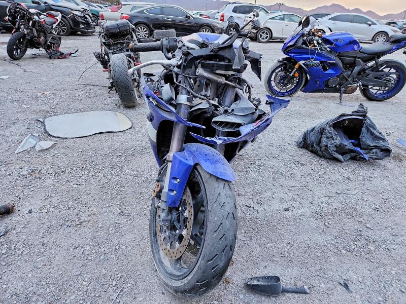 Фото 2 - YAMAHA YZF1000