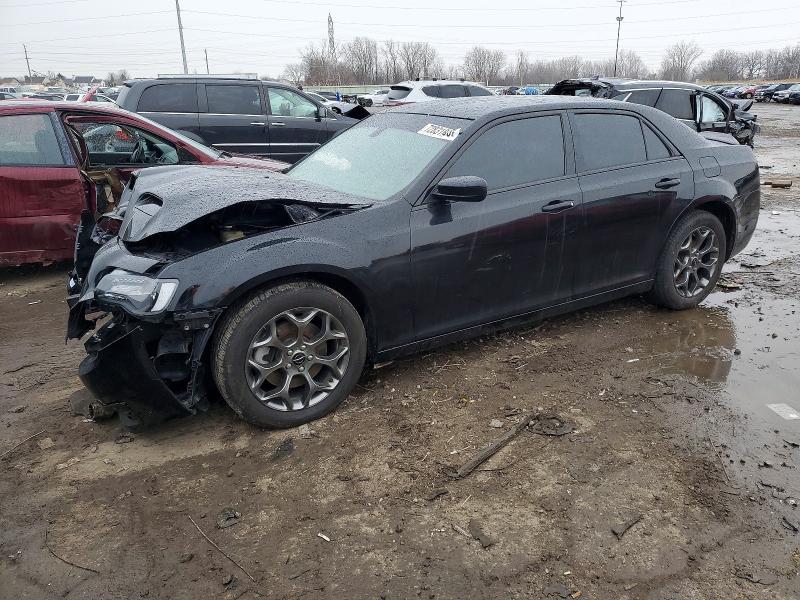 Фото 1 - CHRYSLER 300