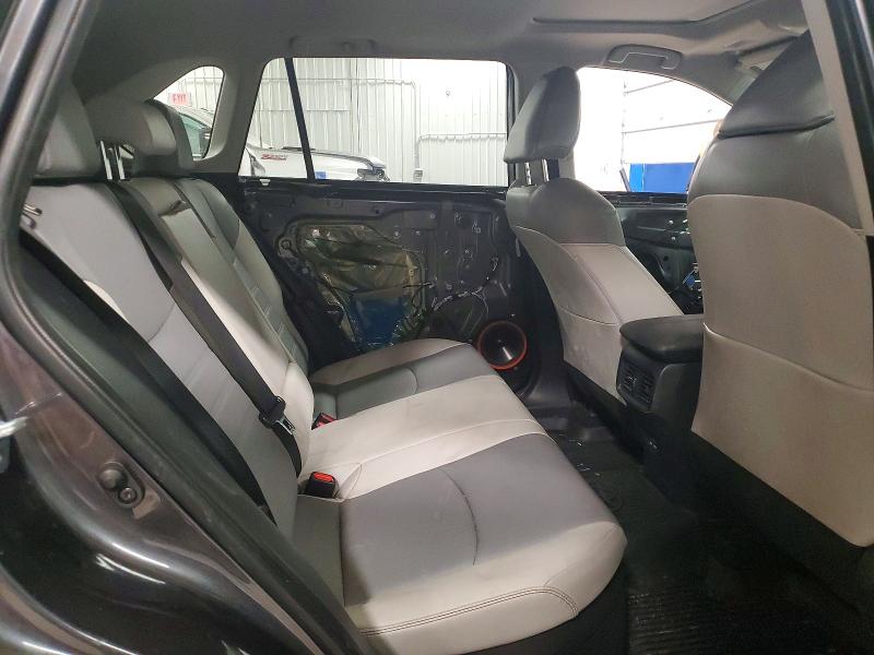 Фото 10 - TOYOTA RAV4