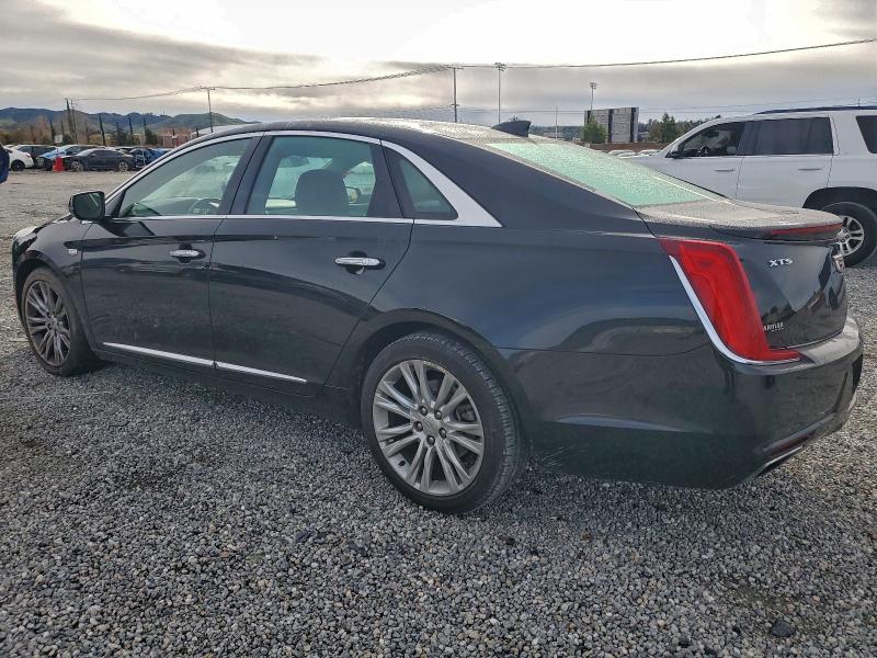 Фото 2 - CADILLAC XTS
