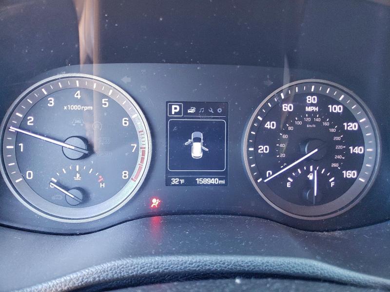 Фото 9 - HYUNDAI TUCSON