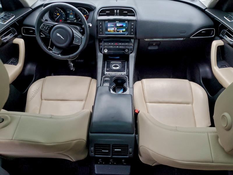 Фото 8 - JAGUAR F-PACE