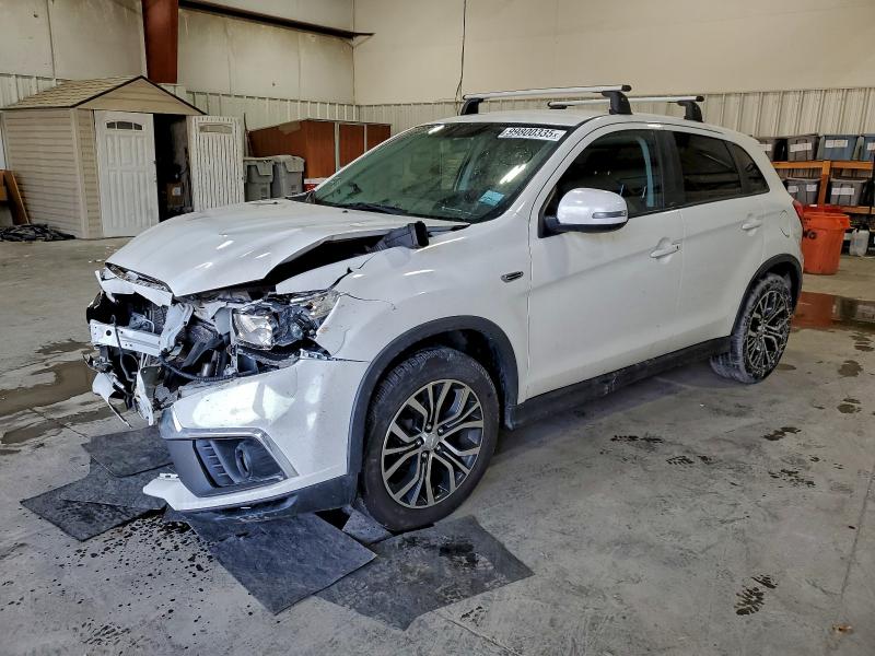 Фото 1 - MITSUBISHI OUTLANDER