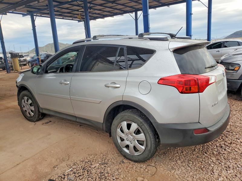 Фото 2 - TOYOTA RAV4