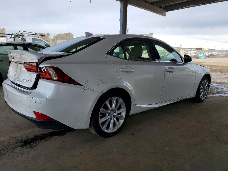 Фото 3 - LEXUS IS