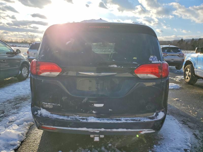 Фото 6 - CHRYSLER PACIFICA