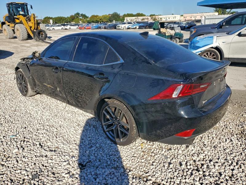 Фото 2 - LEXUS IS