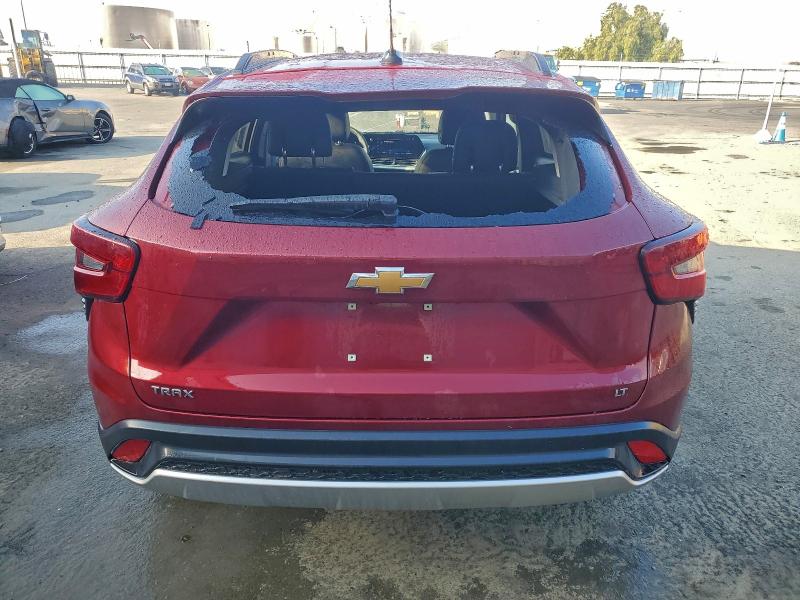 Фото 6 - CHEVROLET TRAX