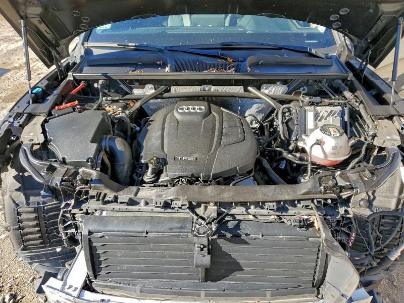 Фото 12 - AUDI Q5