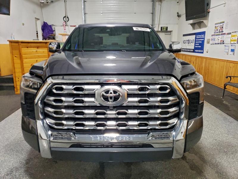 Фото 5 - TOYOTA TUNDRA