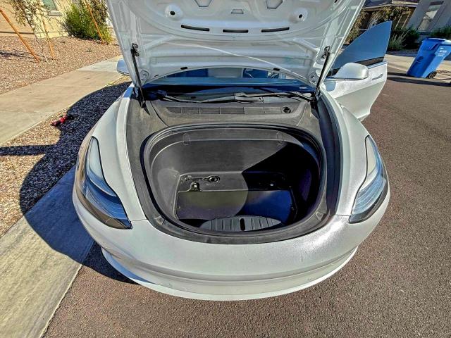 Фото 7 - TESLA MODEL 3