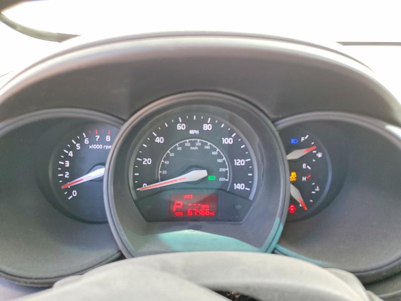 Фото 9 - KIA RIO