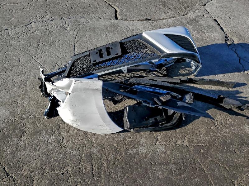 Фото 12 - TOYOTA CAMRY