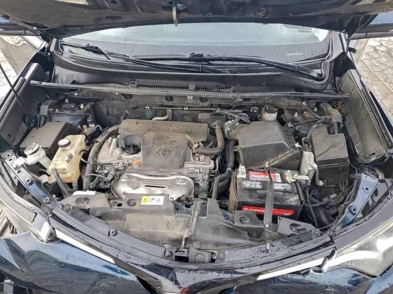 Фото 12 - TOYOTA RAV4