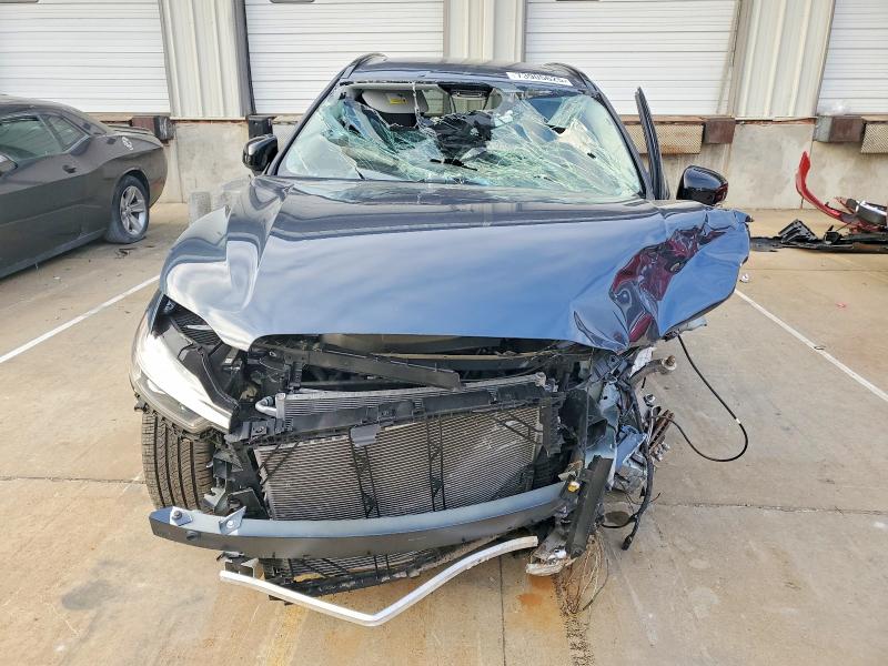 VOLVO XC60 PLUS 2025 VIN YV4M12RC9S1171248