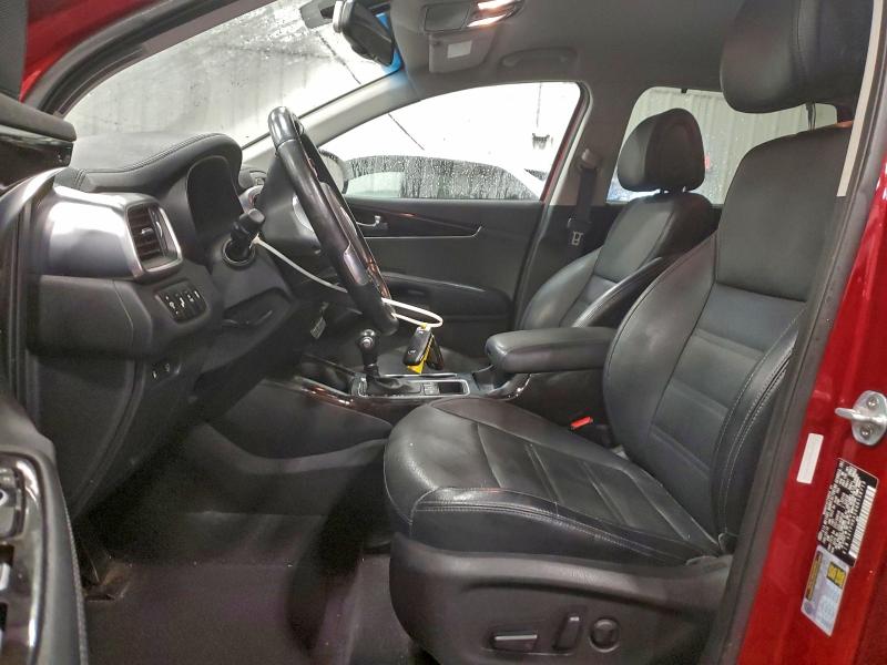 Фото 7 - KIA SORENTO