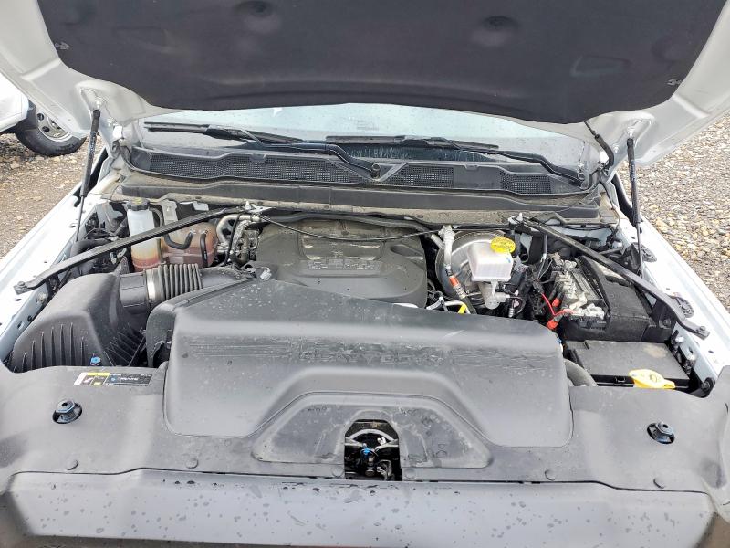 Фото 11 - RAM 2500